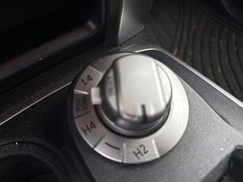 Used 2021 Toyota 4Runner SR5 image 10