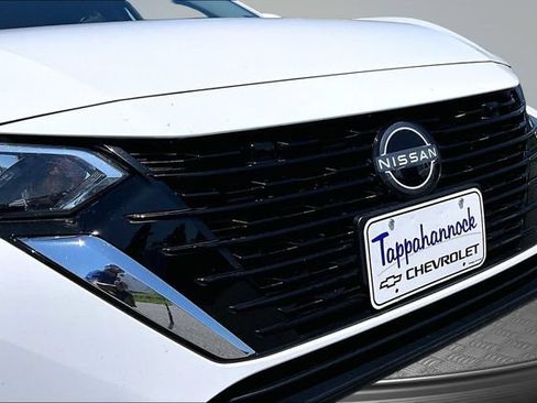 Used 2024 Nissan Sentra SV w/ All-Weather Package FWD image 29
