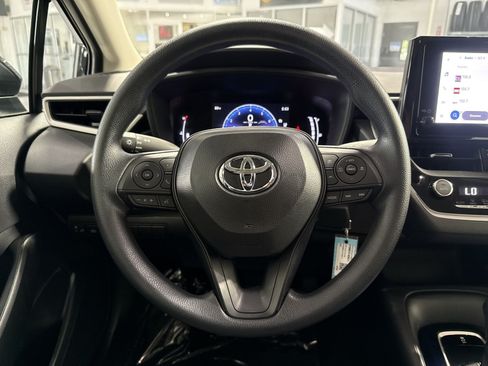 Used 2026 Toyota Corolla LE FWD image 15
