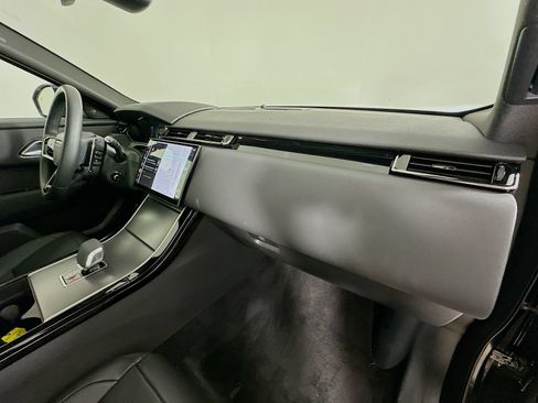 Used 2026 Land Rover Range Rover Velar S AWD/4WD image 45