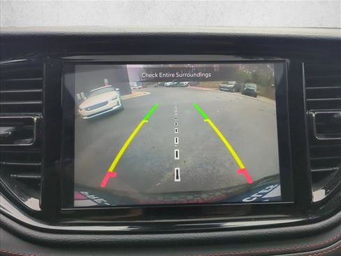 Used 2023 Dodge Durango GT image 15