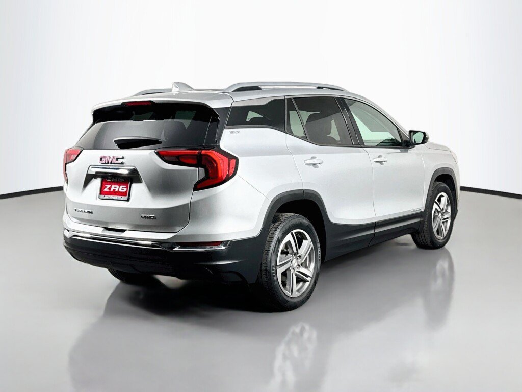 Used 2020 GMC Terrain SLT AWD/4WD image 5