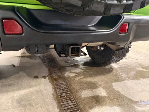 Certified 2018 Jeep Wrangler Unlimited Rubicon AWD/4WD image 19