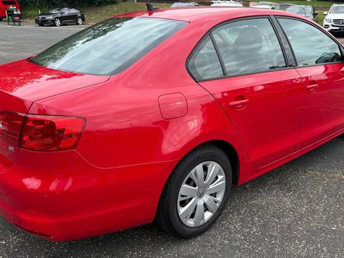 Used 2014 Volkswagen Jetta SE image 5