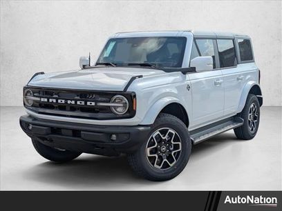 New 2025 Ford Bronco Outer Banks