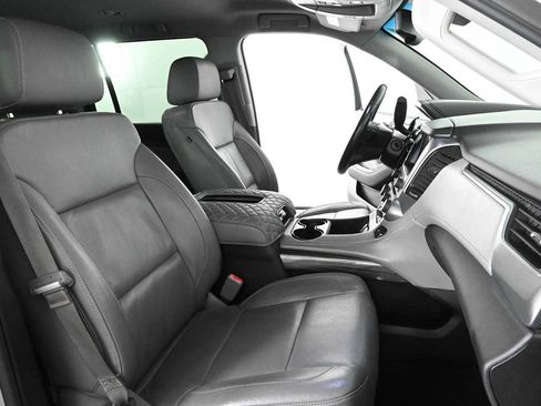 Used 2016 Chevrolet Suburban LT w/ Max Trailering Package RWD image 12