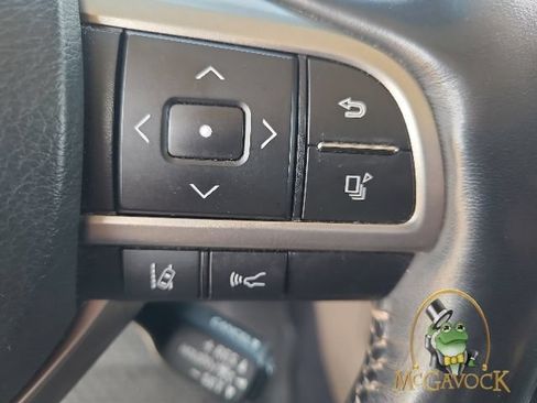 Used 2021 Lexus GX 460 Premium w/ Premium Package AWD/4WD image 15