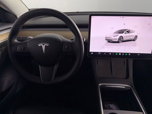 Used 2022 Tesla Model 3 Long Range image 12