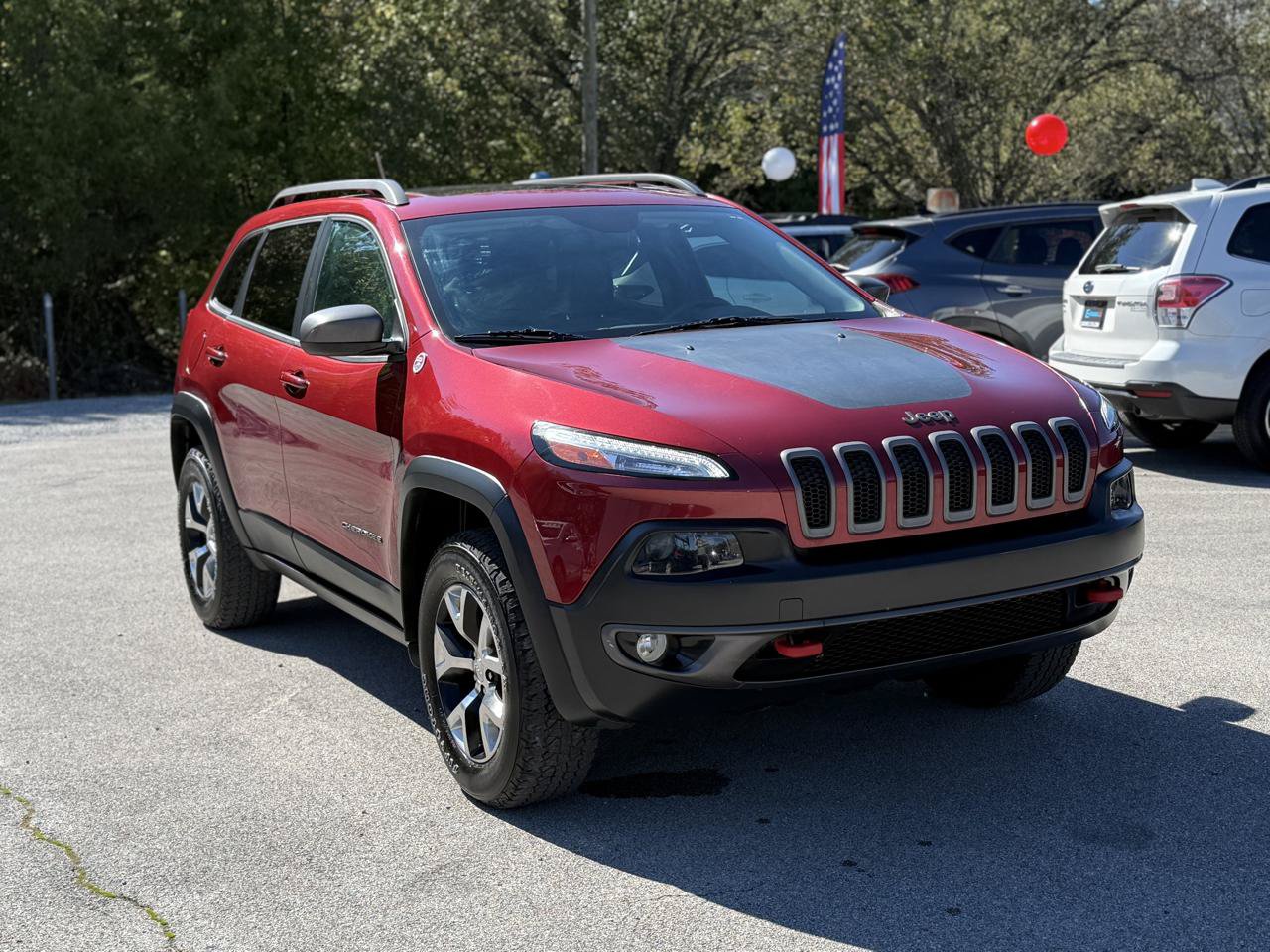 Used 2014 Jeep Cherokee Trailhawk w/ Comfort/Convenience Group AWD/4WD image 38