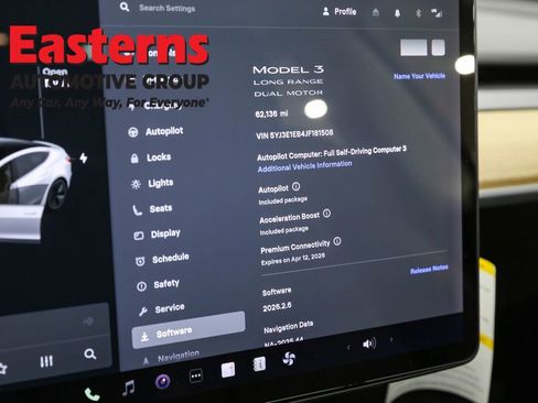 Used 2018 Tesla Model 3 Long Range image 18