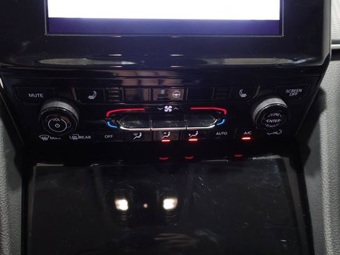Certified 2023 Jeep Grand Cherokee Laredo w/ Luxury Tech Group I AWD/4WD image 30