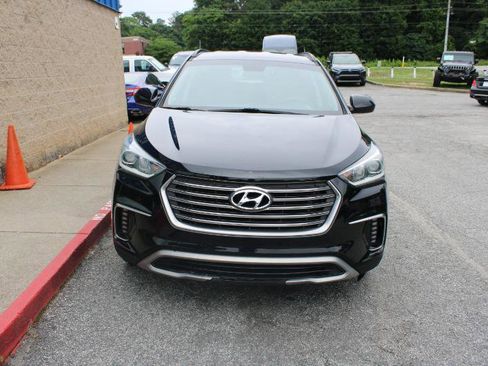 Used 2019 Hyundai Santa Fe XL SE FWD image 2