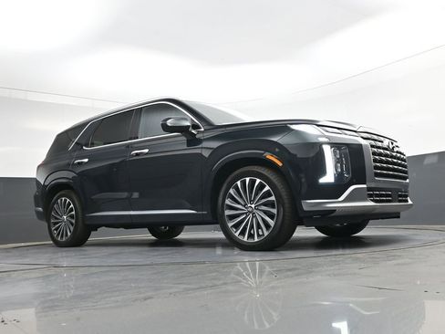 Used 2025 Hyundai Palisade Calligraphy AWD/4WD image 40