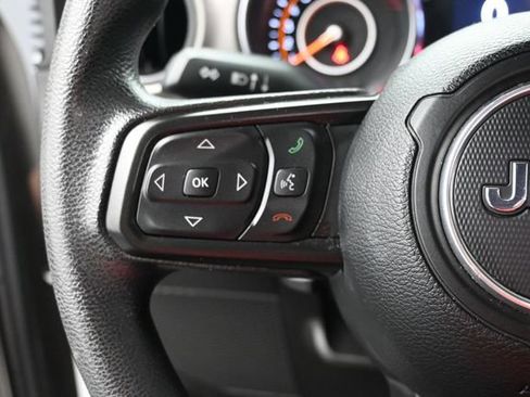 Used 2022 Jeep Wrangler Sport AWD/4WD image 27