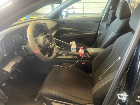 Used 2026 Hyundai Elantra Sport FWD image 4