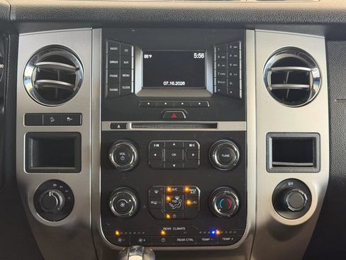 Used 2017 Ford Expedition EL XLT AWD/4WD image 30