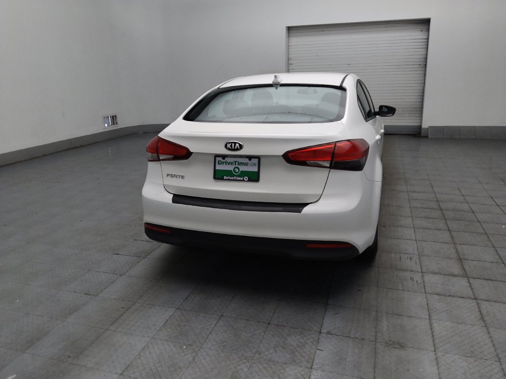Used 2017 Kia Forte LX FWD image 7