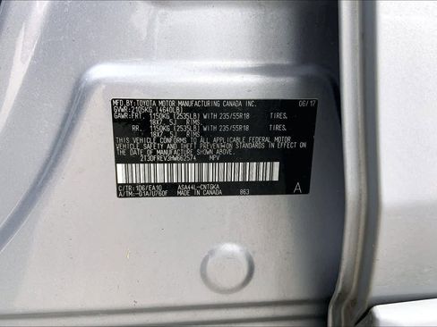 Used 2017 Toyota RAV4 Platinum AWD/4WD image 36