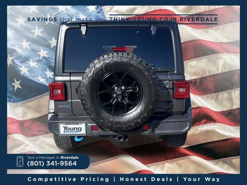 Used 2024 Jeep Wrangler Unlimited image 4