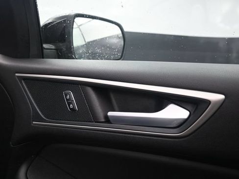 Used 2024 Ford Edge SEL AWD/4WD image 35