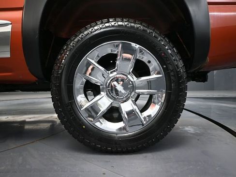 Used 2001 GMC Sierra 1500 SLE w/ Convenience Plus Group image 12