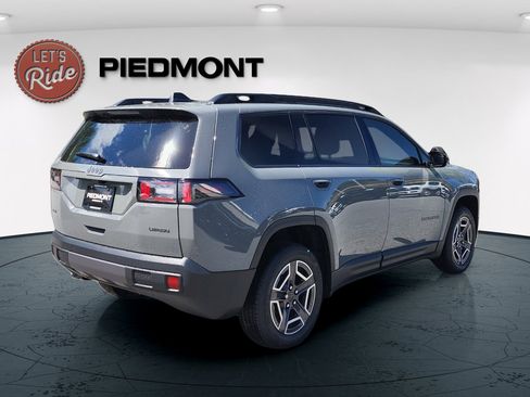 New 2026 Jeep Cherokee Laredo AWD/4WD image 6