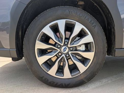 Certified 2025 Subaru Outback Limited XT AWD/4WD image 11