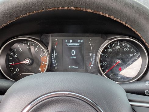 Certified 2021 Jeep Compass Latitude image 22