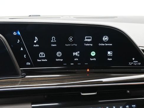 Used 2024 Cadillac Escalade ESV Sport w/ Touring Package image 17