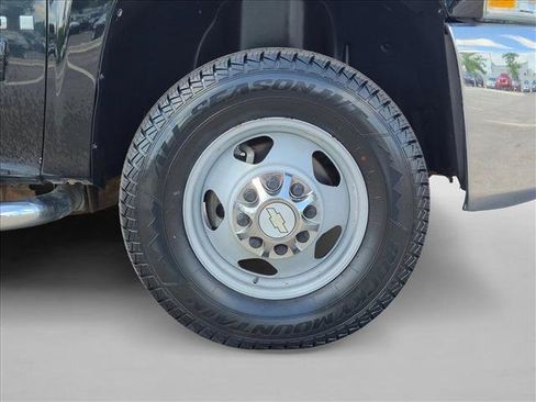 Used 2009 Chevrolet Silverado 3500 LT AWD/4WD image 21