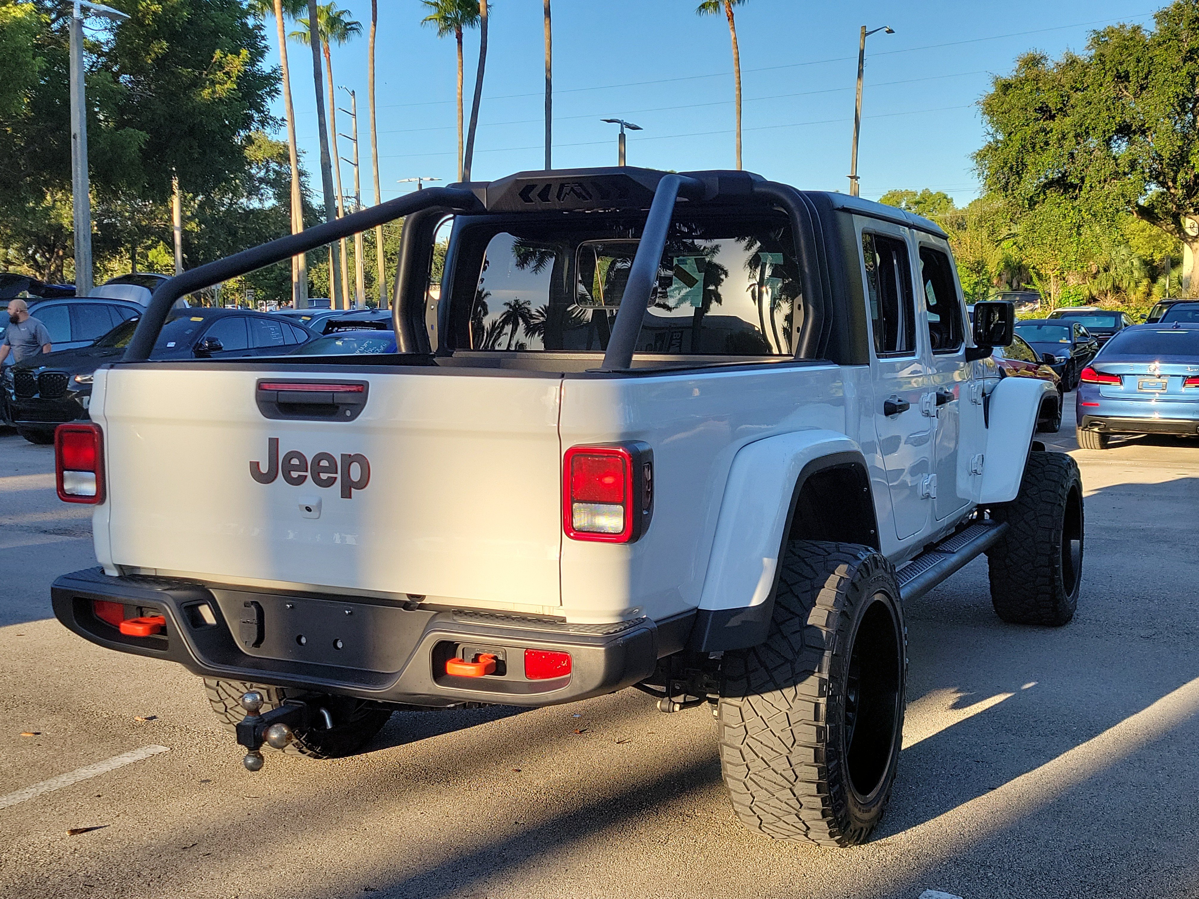 Used 2023 Jeep Gladiator Mojave w/ Trailer Tow Package AWD/4WD image 5