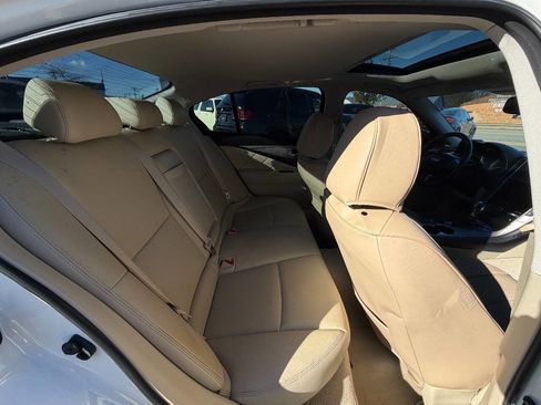 Used 2015 INFINITI Q50 Premium w/ Navigation Package image 26