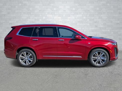 Used 2024 Cadillac XT6 Premium Luxury AWD/4WD image 4