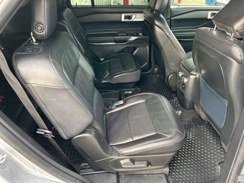 Used 2020 Ford Explorer Limited image 50