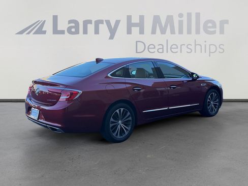 Used 2018 Buick LaCrosse Premium w/ Sights and Sounds Package FWD image 5