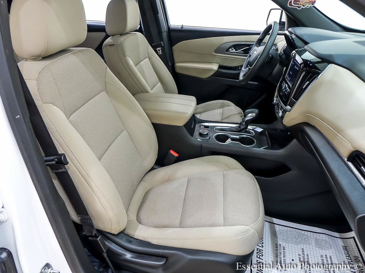 Used 2023 Chevrolet Traverse LS w/ Safety Package AWD/4WD image 32