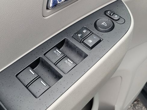 Used 2016 Honda Odyssey EX-L image 24