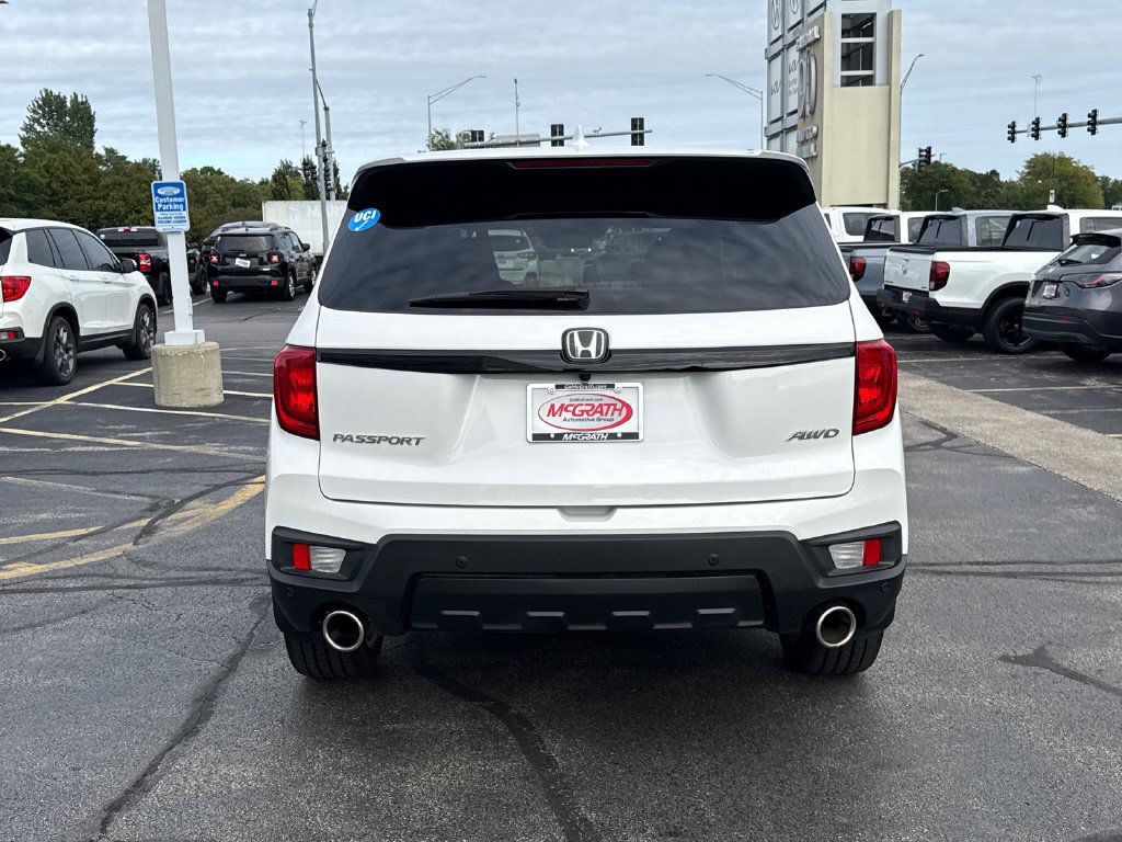 Certified 2024 Honda Passport EX-L image 10