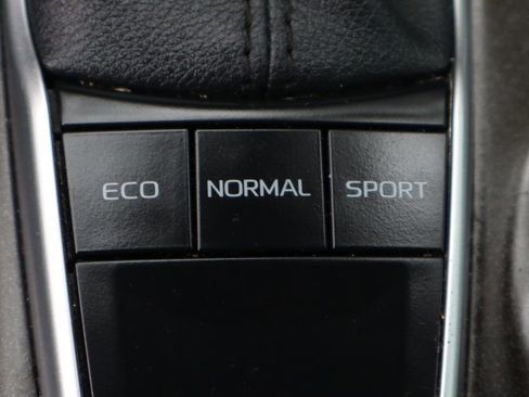Used 2023 Toyota Camry LE w/ Convenience Package FWD image 37