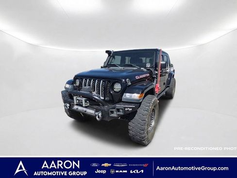 Used 2020 Jeep Gladiator Overland AWD/4WD image 1