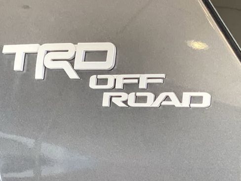 Used 2023 Toyota 4Runner TRD Off-Road Premium w/ Moonroof Package AWD/4WD image 11