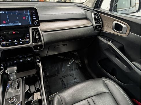 Used 2022 Kia Sorento X-Line EX image 12
