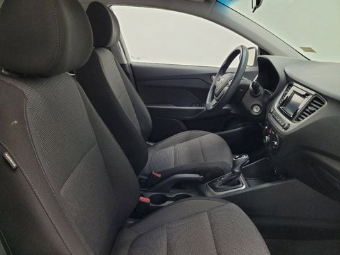 Used 2019 Hyundai Accent SE image 21