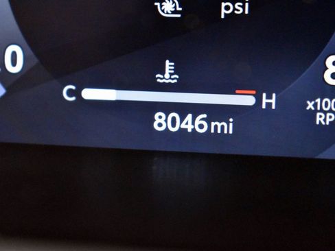 Used 2024 Toyota Tacoma TRD Sport image 29