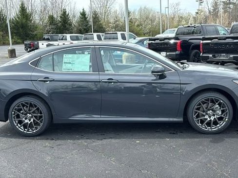 New 2026 Toyota Camry XLE w/ Premium Plus Package image 32