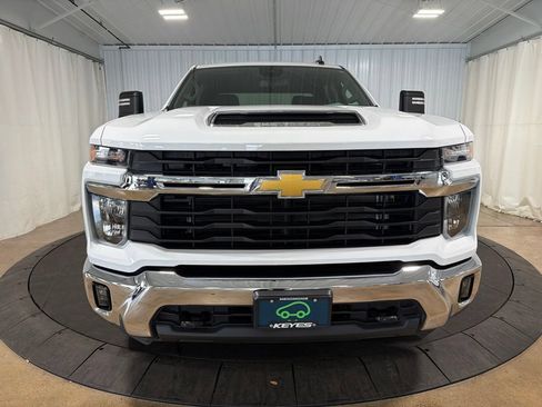 Certified 2025 Chevrolet Silverado 2500 LT w/ Convenience Package AWD/4WD image 12