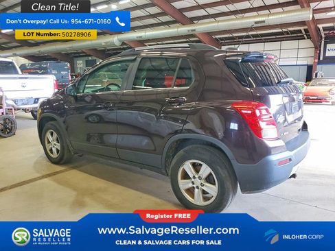 Used 2016 Chevrolet Trax LT w/ LT Convenience Package AWD/4WD image 3