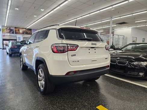 Used 2020 Jeep Compass Latitude w/ Cold Weather Group image 5