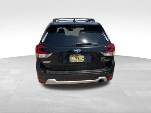 Used 2019 Subaru Forester Touring AWD/4WD image 4