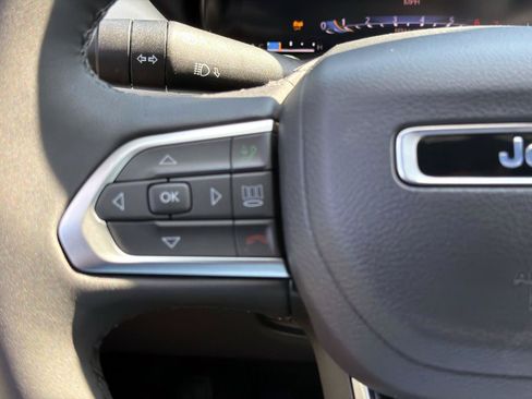 New 2026 Jeep Compass Limited AWD/4WD image 13